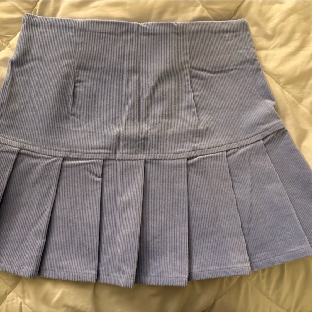 Forever 21 Light Blue Pleated Mini Skirt